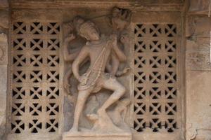 scultura di shiva nel galaganata tempio, nel pattadakal, India foto