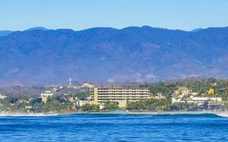bellissimo città paesaggio marino paesaggio naturale panorama Visualizza puerto escondido Messico. foto