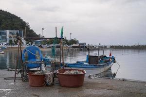 il nuvoloso pomeriggio a il pesca molo foto