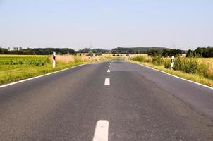 strada in campagna foto