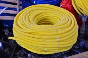 giallo tubing attrezzatura foto