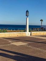 sera Visualizza di il mare a partire dal il panoramico corniche Overlook foto