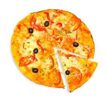 pizza su sfondo bianco foto