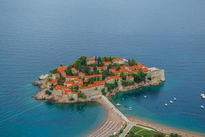 sveti stefano isola nel budva, montenegro foto