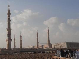 medina, Arabia arabia, dec 2022 - un sera Visualizza di il jannat al-baqi cimitero, collocato alcuni distanza a partire dal Masjid al nabawi. foto