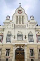 palazzo episcopale serbo-ortodosso a timisoara, romania foto