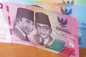 indonesiano i soldi - nuovo serie di banconote foto