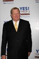 ken howard in arrivo a il sì su puntello 2 campagna per fermare animale crudeltà un' privato tenuta nel bel Air circa a settembre 28 20082008 foto