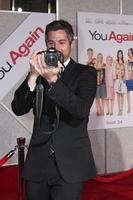 los angeles sep 22 dave annable arriva a il voi ancora mondo prima a EL capitano Teatro su settembre 22 2010 nel los angeles circa foto