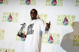 sean diddy pettine stampa roommtv video musica awardsamerican le compagnie aeree arenamiami flaugust 28 20052005 foto