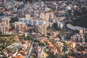 vista del paesaggio urbano degli edifici di barcellona foto