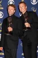 jerry bruckheimer phil keoghan nel il stampa camera a il 2009 prima serata emmy awardsnokia Teatro a la livelos angeles settembre 20 20092009 foto