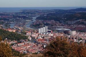 paesaggio urbano e architettura nel bilbao città, Spagna, viaggio destinazione foto