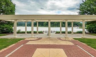 bellissimo natura scene in giro lago junaluska nord carolina foto