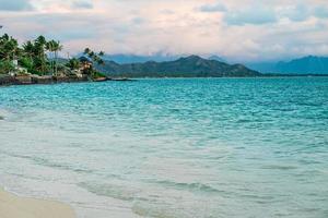Alba e spiaggia scene su isola di Oahu Hawaii foto