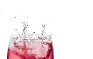 rosa cocktail spruzzo isolato foto