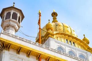 Visualizza di dettagli di architettura dentro d'oro tempio armandir sahib nel amritsar, punjab, India, famoso indiano sikh punto di riferimento, d'oro tempio, il principale santuario di sikh nel amritsar, India foto