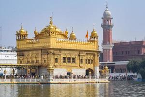 bellissimo Visualizza di d'oro tempio - armandir sahib nel amritsar, punjab, India, famoso indiano sikh punto di riferimento, d'oro tempio, il principale santuario di sikh nel amritsar, India foto