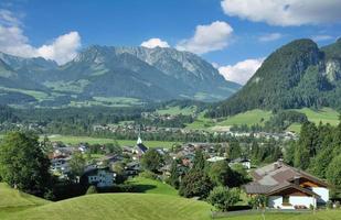villaggio di koessen,tirolo,austria foto