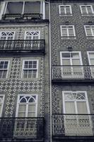 bellissimo architettura nel il vecchio centro di braga, Portogallo foto