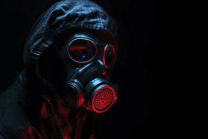 blu e rosso illuminato persona con un' gas maschera foto