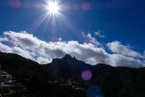 villaggio di tejeda nel il centro di il isola di nonna canarias foto