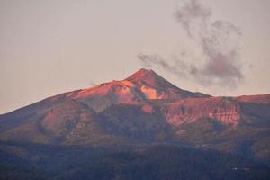 paesaggio montano scenico foto