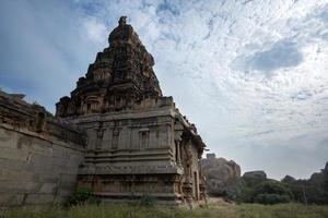 raghunatha tempio su malyavanta collina nel Hampi foto