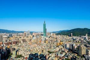 vista della città di taipei a taiwan foto