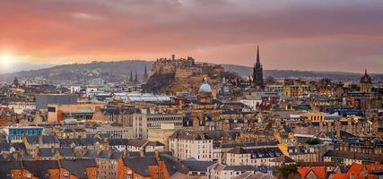 vecchio cittadina Edimburgo città orizzonte, Scozia foto