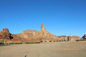 un' bellissimo giorno Visualizza di un' inverno parco nel al ula, Arabia arabia. il parco è circondato di antico colline. foto