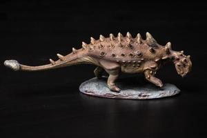 Ankylosaurus dinosauro nel il buio foto