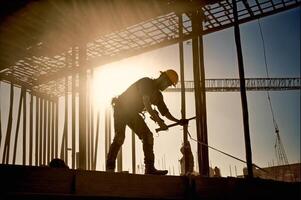 silhouette di costruzione lavoratore a costruzione luogo - generativo ai. foto