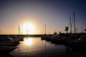 tramonto sul mare foto