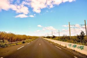 strada in campagna foto