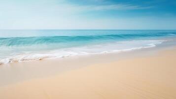 sabbioso spiaggia con sfocato blu oceano. foto