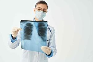 medico indossare medico maschera raggi X visita medica diagnosi ospedale foto