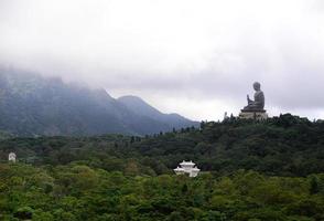 gigante buddha, po lin monastero nel hong kong, lantau isola foto