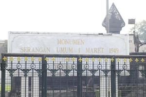 un' marzo 1 generale attacco monumento o monumento serangan ehm 1 maret foto