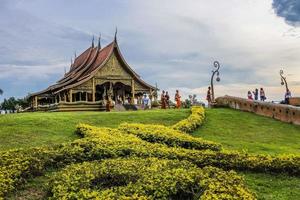 thailandia 2015- tempio di wat phu prao a ubon ratchathani, thailandia foto
