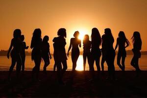 sagome di persone danza estate spiaggia festa concetto foto