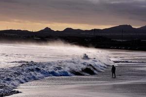 onde nel il oceano foto