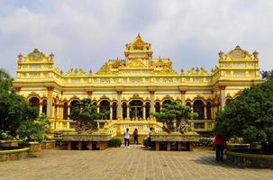 mio Però, Vietnam, 2023 - vinh trang pagoda nel mio Però, Vietnam foto