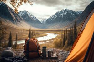 attivo vacanze nel il montagne campo, tenda su il sfondo di un' montagna paesaggio generativo ai foto