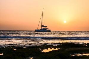 tramonto sul mare foto