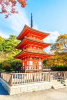 tempio di kiyomizu dera a kyoto, giappone foto