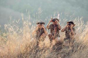 un' esploratore Riserva squadra a giungla campo, ragazzo esploratore America foto