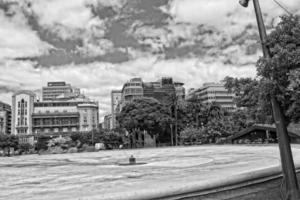 interessante colorato vacanza case nel il strade di il spagnolo città di sanca Cruz nel tenerife foto