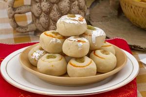 indiano speciale tradizionale dolce cibo anarkali peda foto