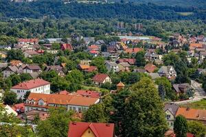 estate Visualizza di il piccolo cittadina di dobczyce nel Polonia foto